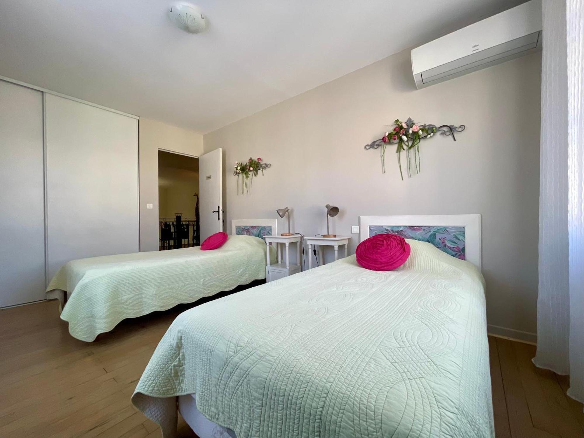 Cote Cite Appartements - Parking Prive - 100M Cite Medievale Carcassone Kültér fotó